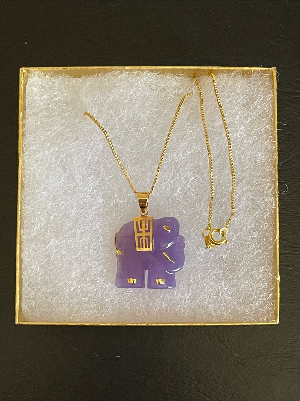 New Gold-Plated Purple jade Elephant Pendant Necklace.